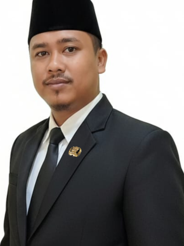 Megi Zukri, S.Pd